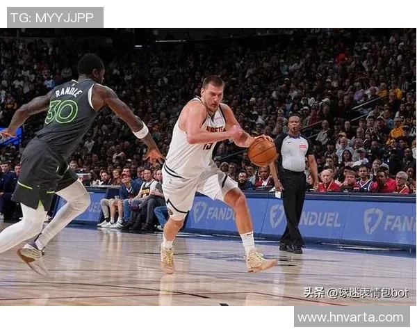 NBA每日最佳:里夫斯压哨绝杀森林狼,约基奇接连4场三双